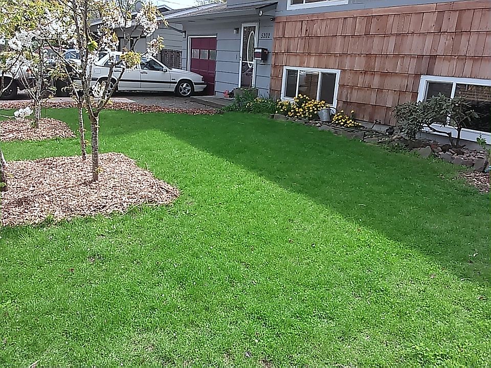 2nd image of 5202 SE Brookside Dr