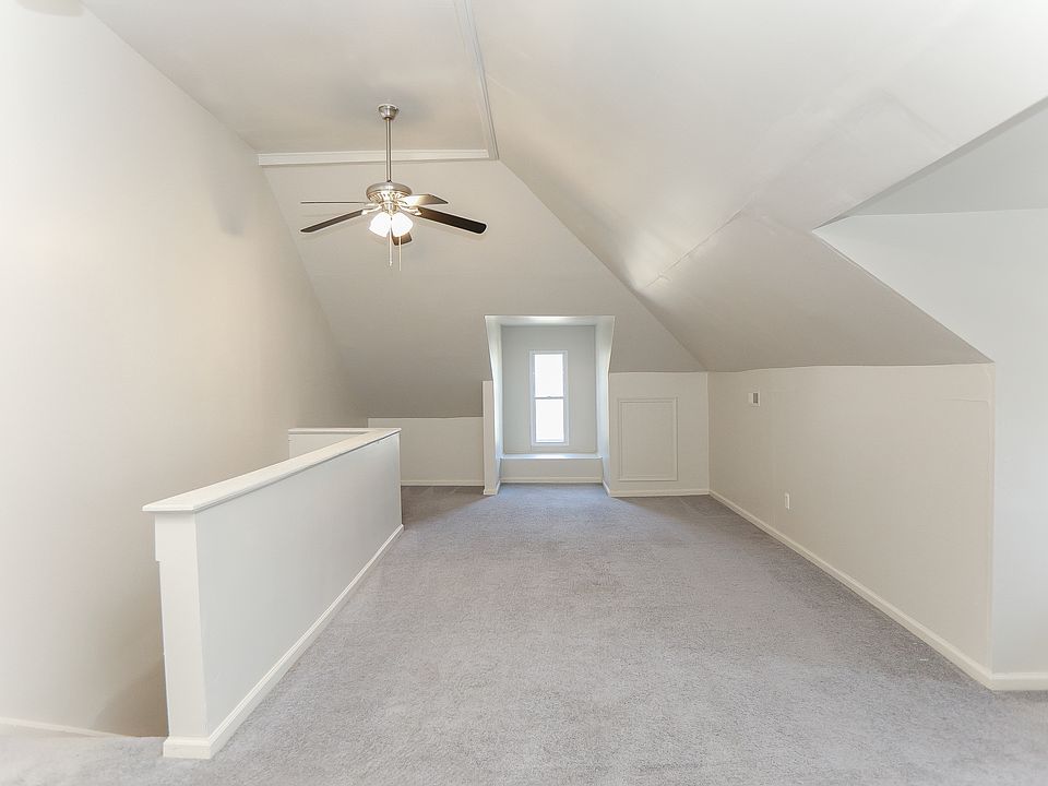 1st image of 1439 Moultrie Ave #3