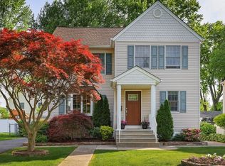 1306 Pine Grove Ave, Westfield, NJ 07090