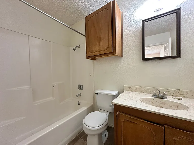 2312 Silverhill Dr — Photo 15