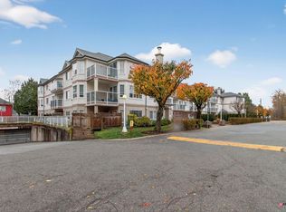 12769 72nd Ave #312, Surrey, BC V3W2M7