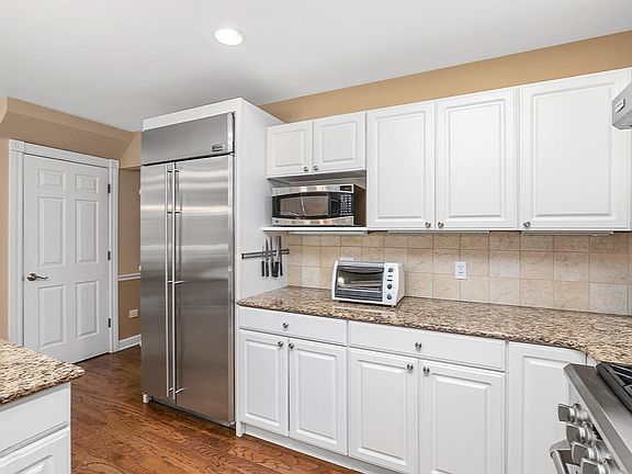 5th image of 880 Bradford Holw NE