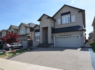 187 Chambers Dr #B, Hamilton, ON L9K 0C2