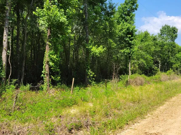 Rhymes Rd, Winnsboro, LA 71295