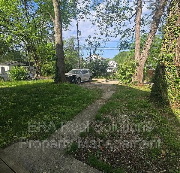 693 N Dawson Ave — Photo 16