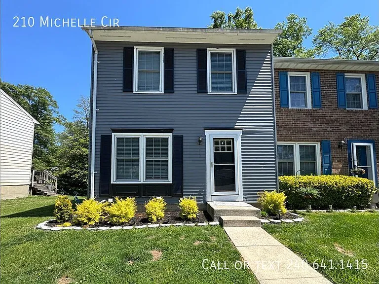210 Michele Cir — Photo 1