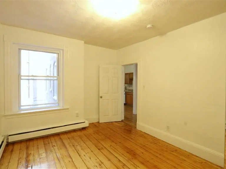 119 Harvard St #4 — Photo 14