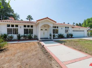 17934 Erwin St, Encino, CA 91316