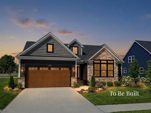 34286 Brookside Ln, North Ridgeville, OH 44039