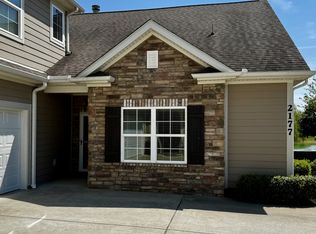 2177 Stonecenter Ln, Murfreesboro, TN 37128