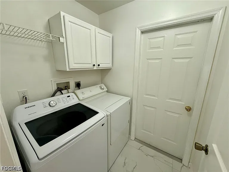 2209 NE 9th Ave — Photo 29