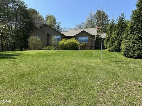 267 Back Nine Dr, Baneberry, TN 37890