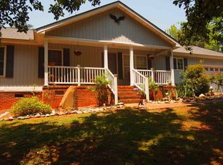 215 Fraley Dr, Inman, SC 29349