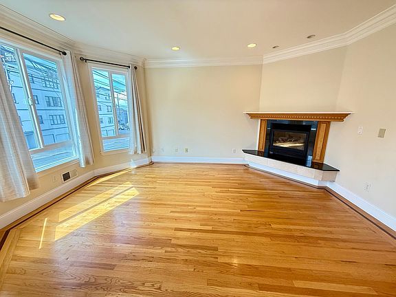 4th image of 1524 Kirkham St