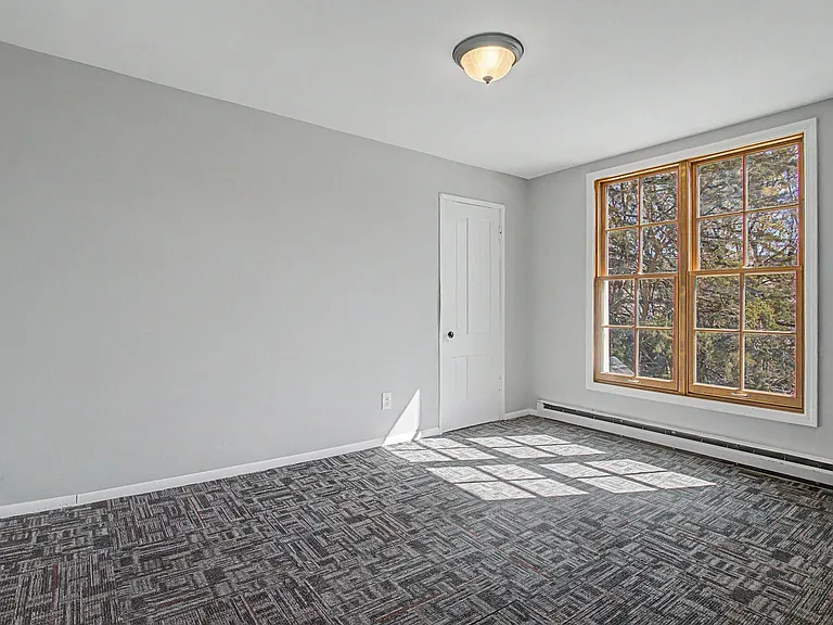 1426 Washington St NE #2 — Photo 8