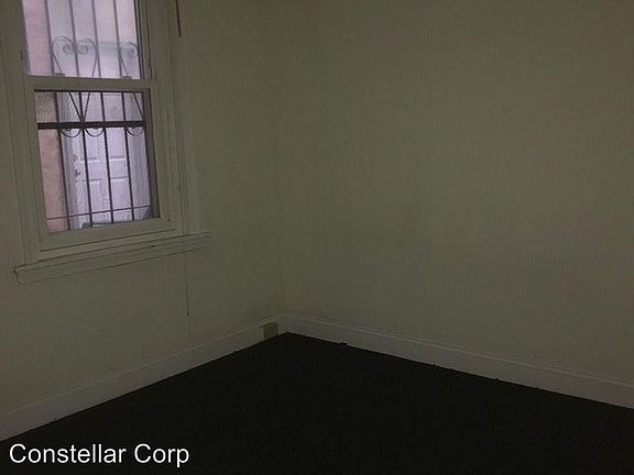 5th image of 3927 Pine St #3927