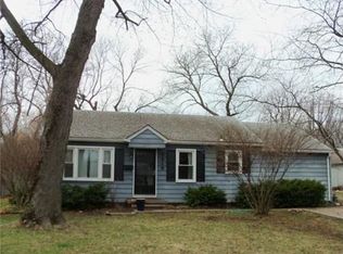 5510 Cody St, Shawnee, KS 66203