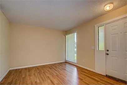 7431 Albany Rd — Photo 4