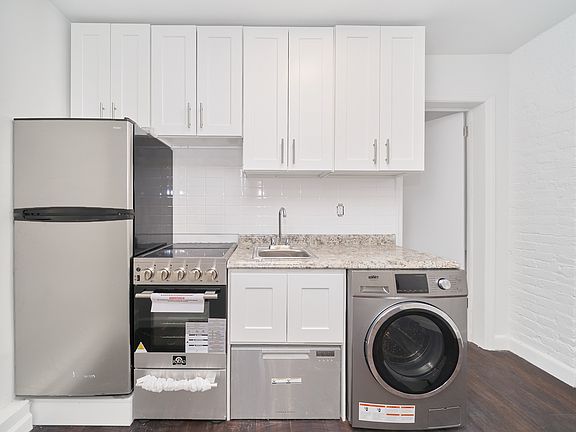 4th image of 436 E 76th St APT 8