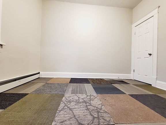 5th image of 3802 Euclid Ave #4-1R