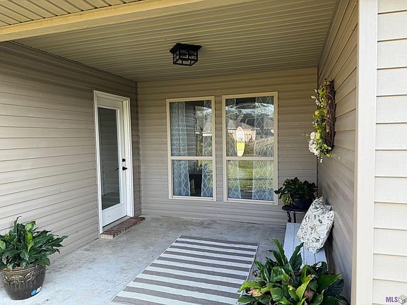 4th image of 11536 Mary Lee Dr