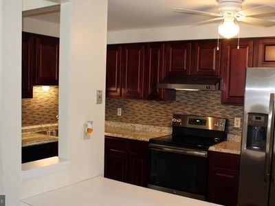 8042 Abbey Ct APT C, Pasadena, MD, 21122