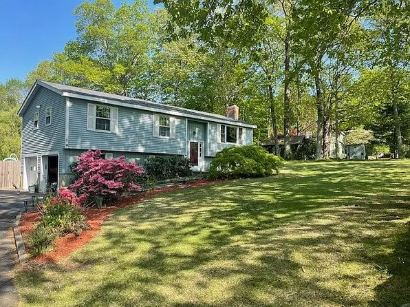 293 Hidden Lake Rd, Higganum, CT 06441