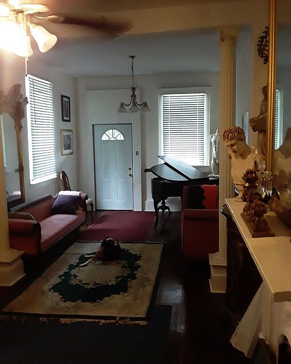 2nd image of 8801 Jeannette St