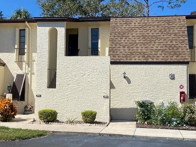2nd image of 600 Domenico Cir Unit C2