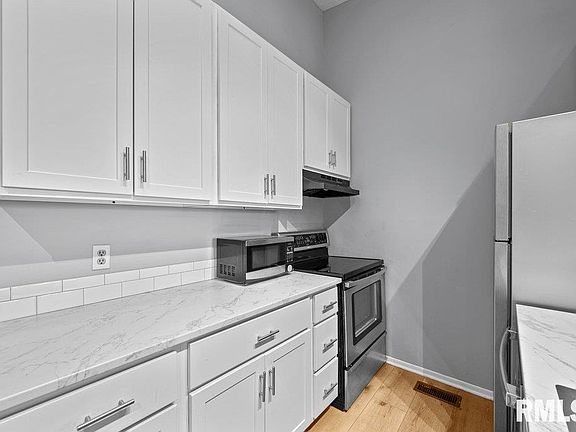 4th image of 4015 Lillie Ave APT 106