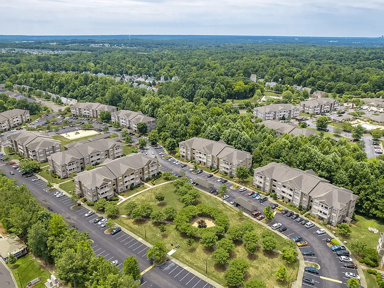 Greystone at Widewaters — Photo 39