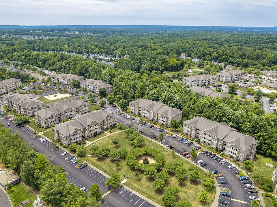 1st image of 1001 Greystone Common Dr #6-208