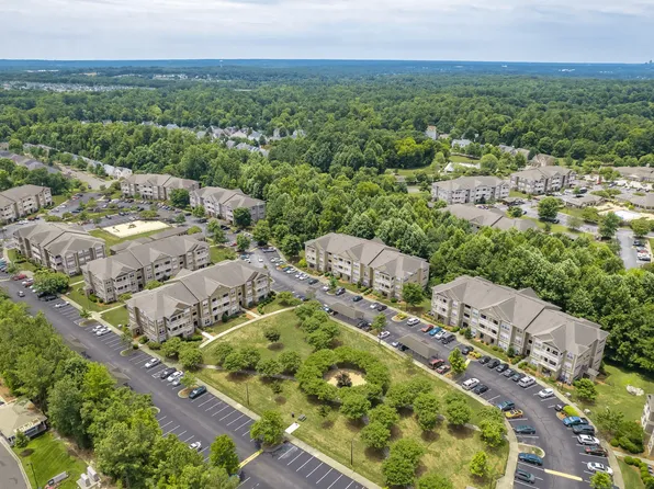 Greystone at Widewaters