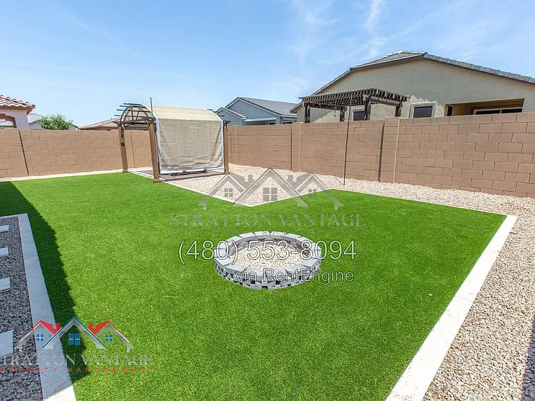 4204 E Enmark Dr — Photo 46