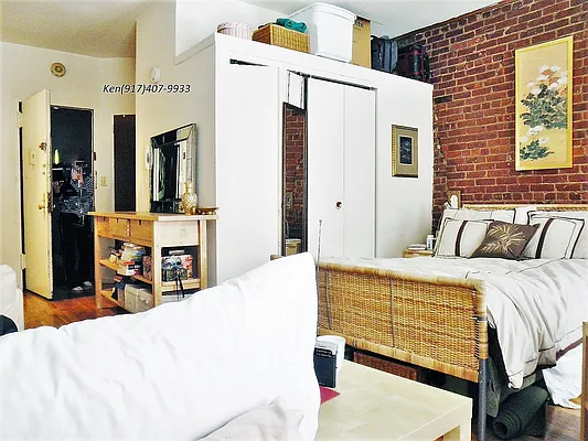 Rented by City Connections Realty | media 16