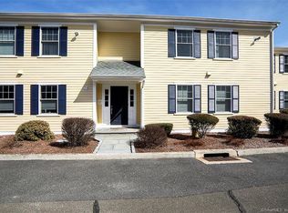 8 Silvermine Ave APT 8, Norwalk, CT 06850