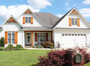 914 Brookside Ln, Rolla, MO 65401