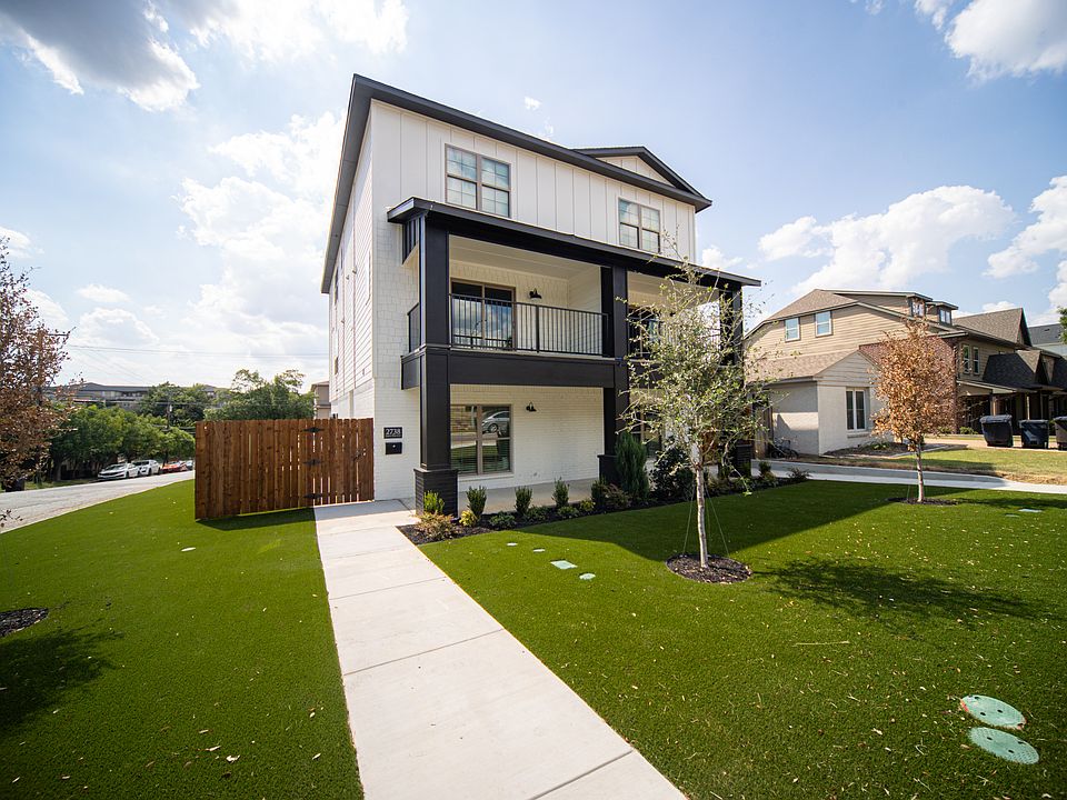 1st image of 2738 Forest Park Blvd