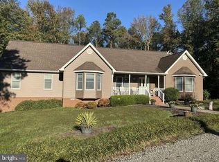 18156 Countyline Church Rd, Ruther Glen, VA 22546