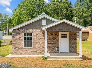 1103 James St, Dalton, GA 30721