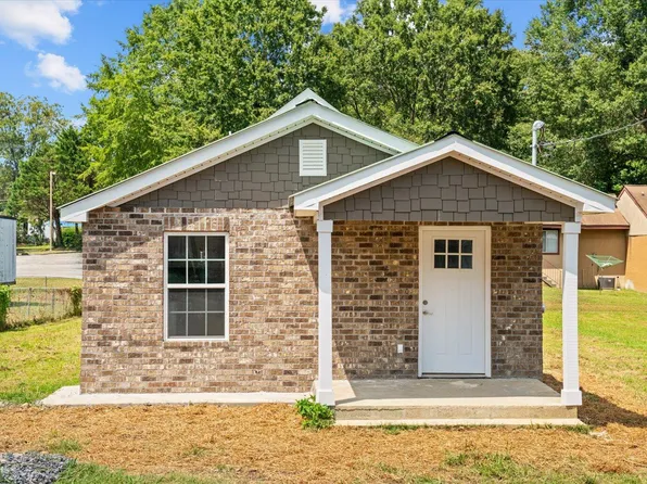 1103 James St, Dalton, GA 30721
