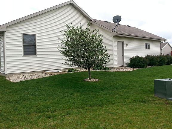 3rd image of 4465 Red Tail Ln