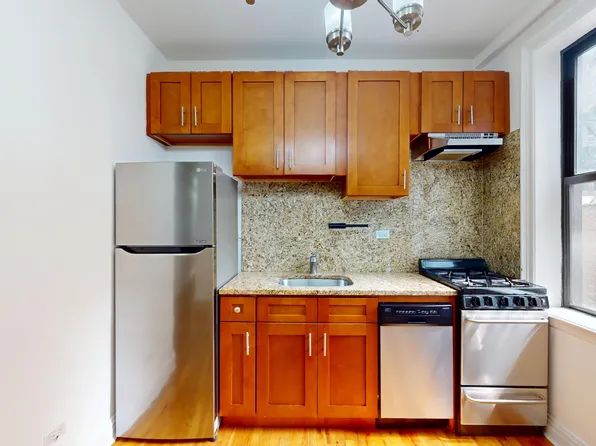 245 West 51st Street image 5 of 13