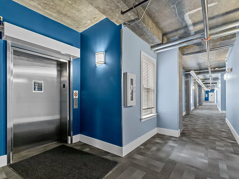 444 Blount St #205 — Photo 34