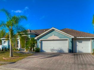 12103 Hunters Lake Dr, New Port Richey, FL 34654