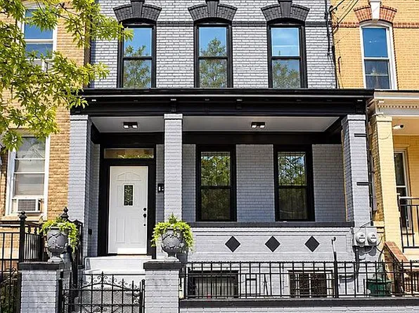 661 Sheffield Ave Floor 2, Brooklyn, NY 11207