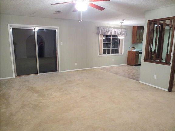 4th image of 1405 N 6th St