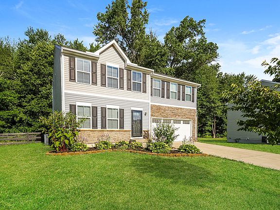 5th image of 6203 Woodview Dr