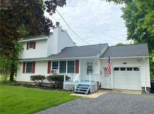3405 South St, Clinton, NY 13323