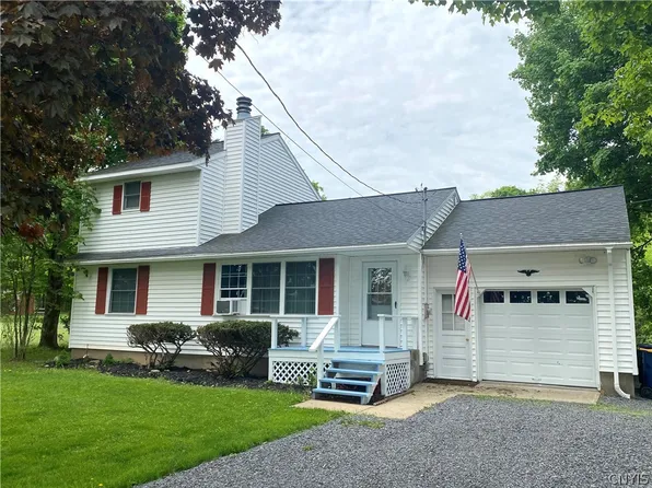 3405 South St, Clinton, NY 13323